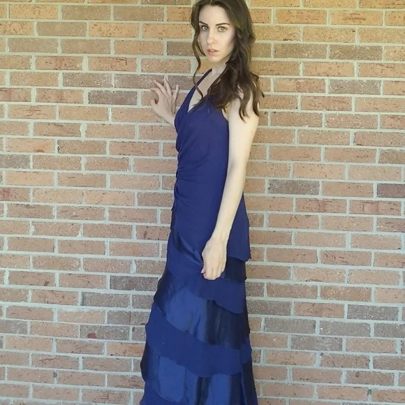 Elegant Navy Blue Maxi Dress - Picture 2 of 5